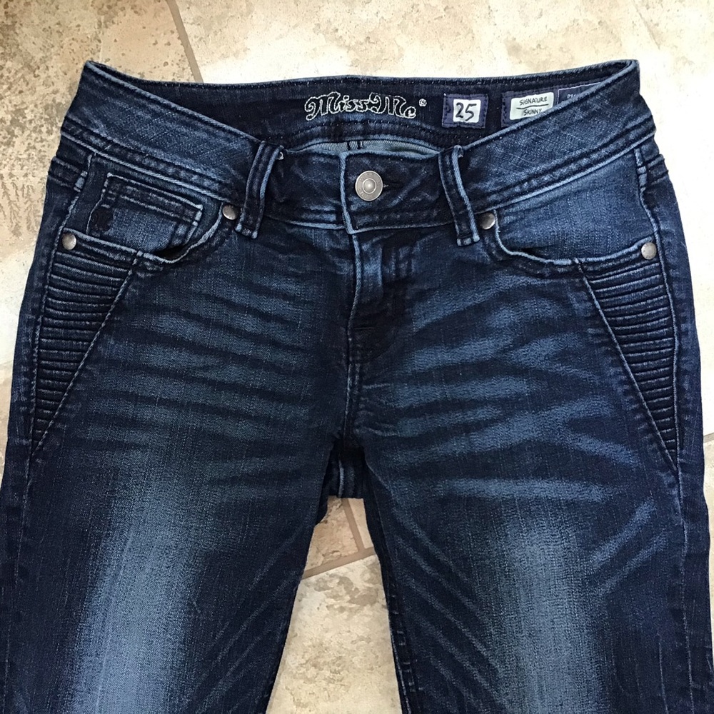 Miss Me dark denim jeans size 25